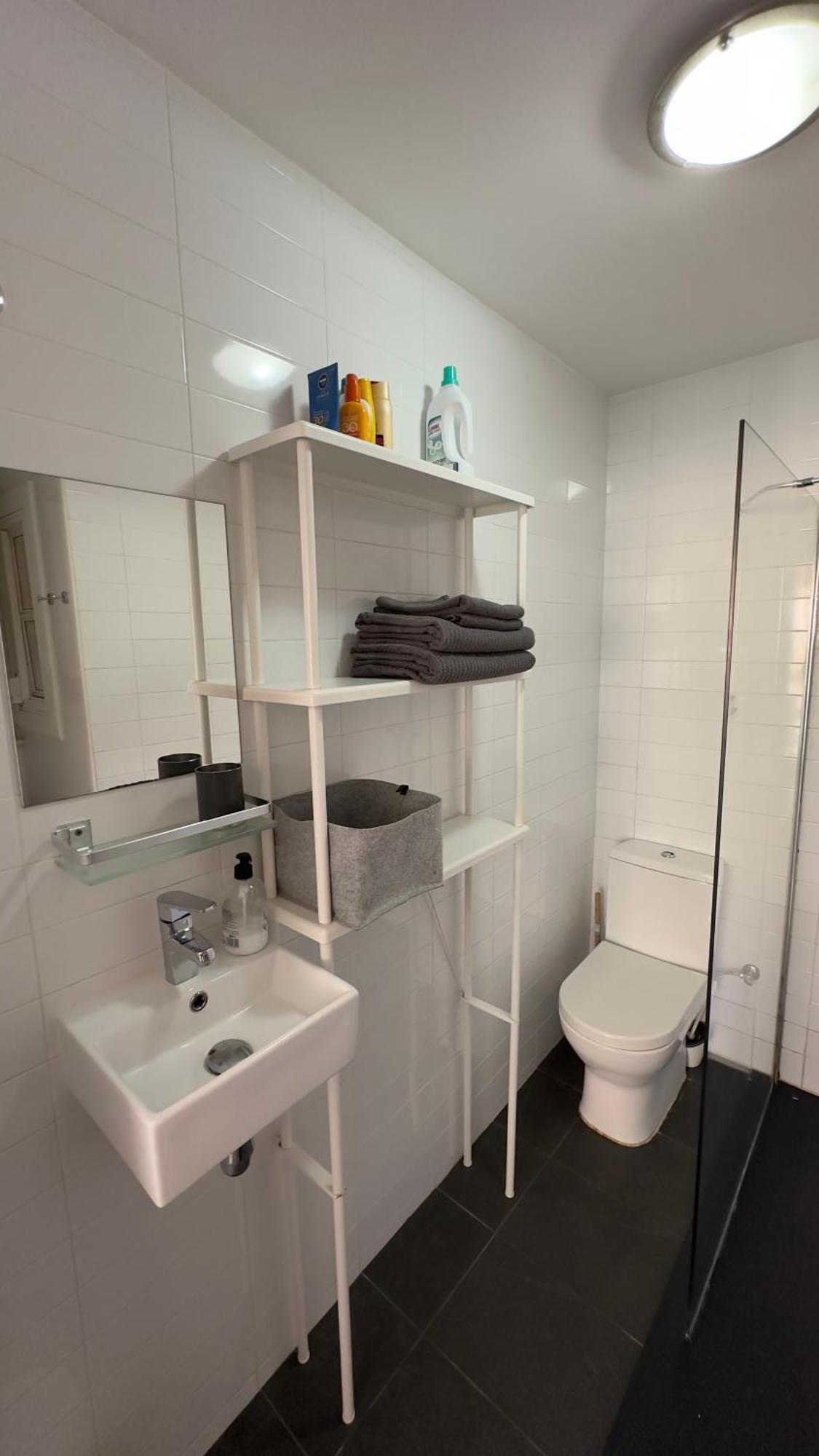 Sunny Flat In Sitges 30 Seconds To Beach, Balcony & Sea Views! Ngoại thất bức ảnh